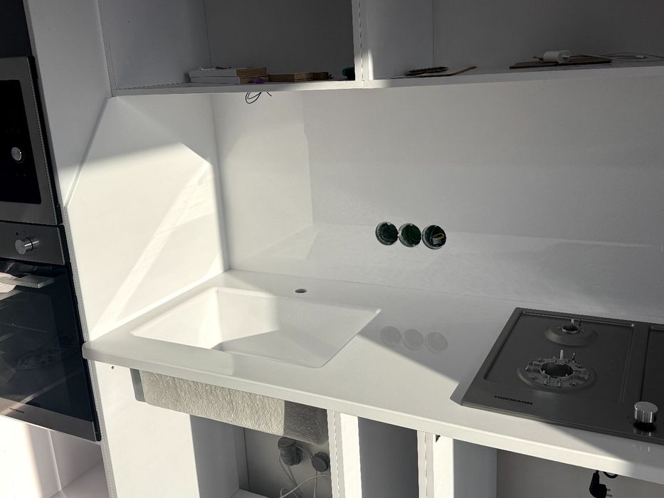 Stoleshnitsa kvarts quyma tosh