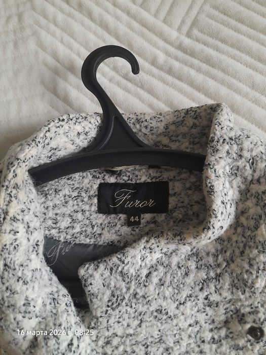 Пальто женское 44 размера