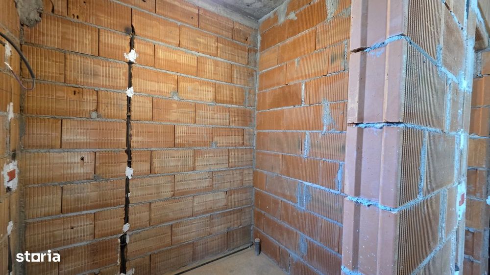Duplex 5 camere | despartit prin garaj, 117 mp utili | teren 340 mp |