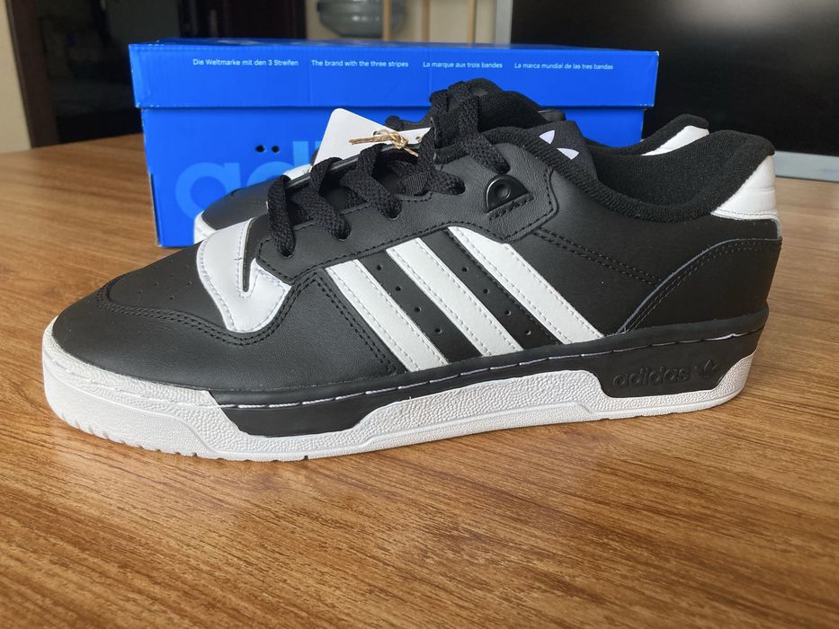 Мъжки оригинални маратонки Adidas