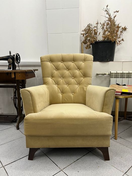 Кресло мягкое новое