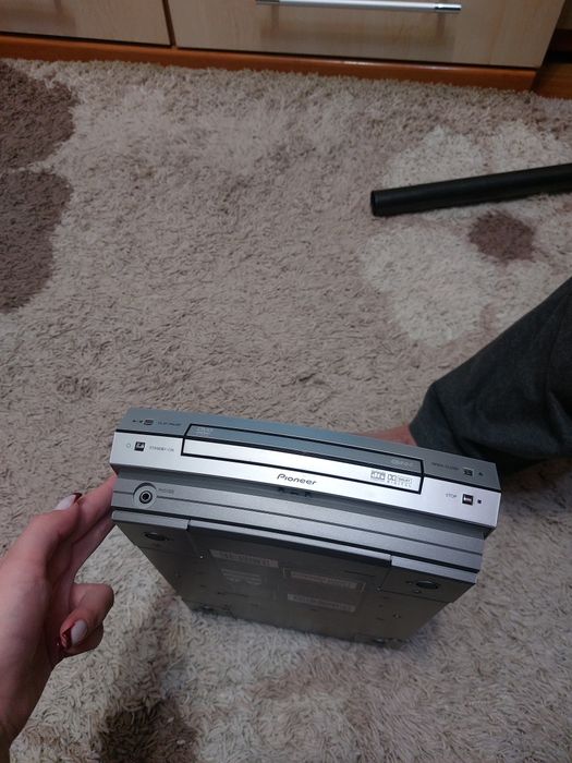 Продаём DVD pioner