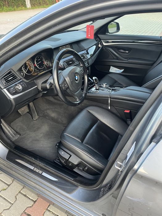 BMW F11 530xD 2011