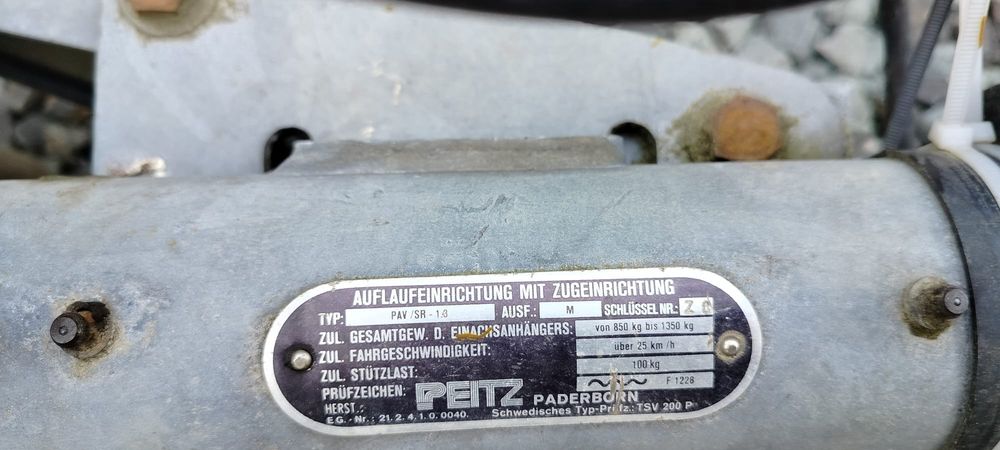 Se vinde remorca cu sistem de franare