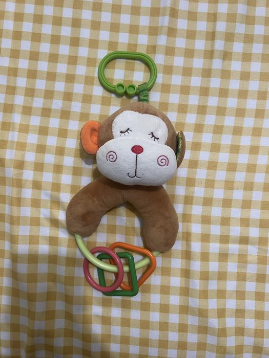 Бебешки играчки и дрънкалки