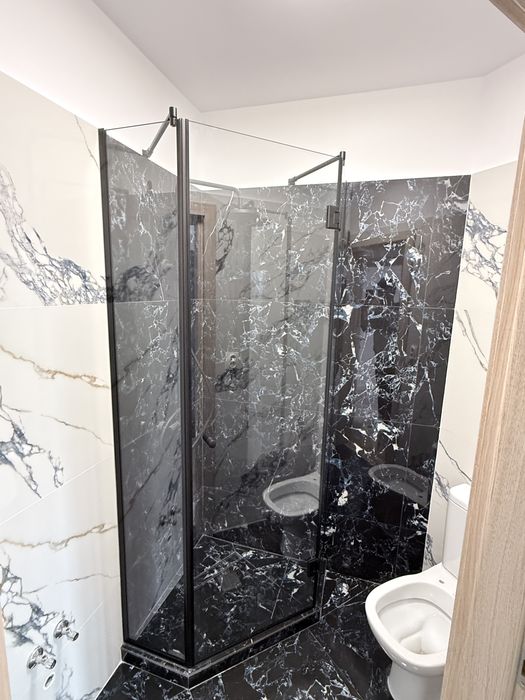 Cabine de dus, balustrada sticla