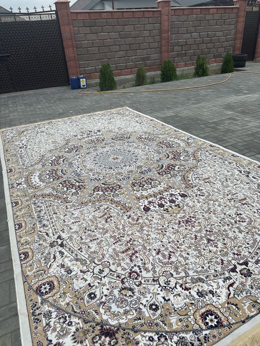 Продается ковер турецкий