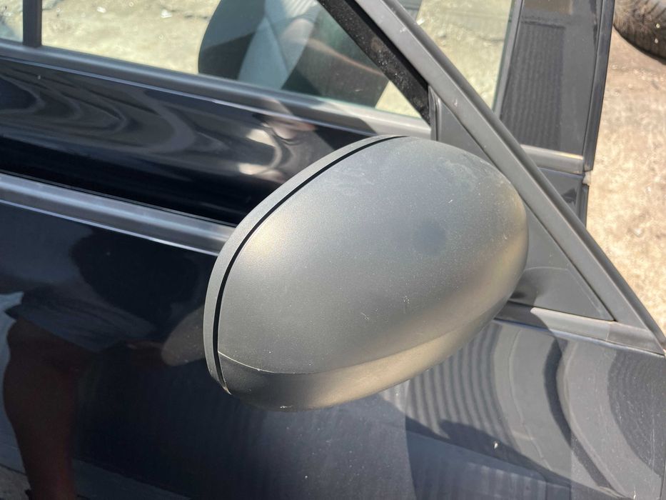 Дясно огледало Skoda Fabia