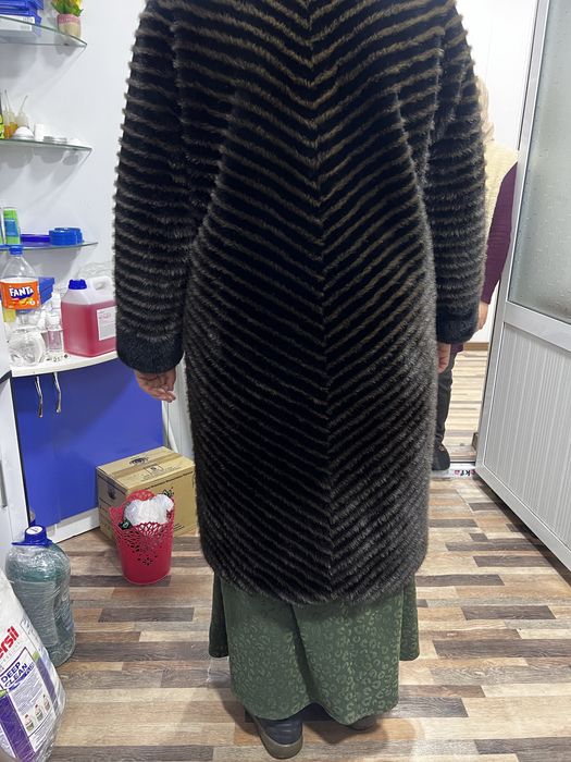 Shuba toza junlik yangidek  turipti