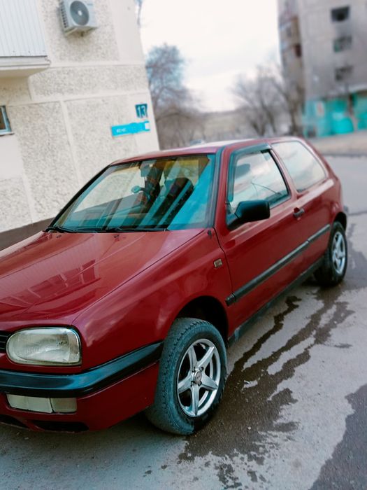 Продам автомобиль гольф3