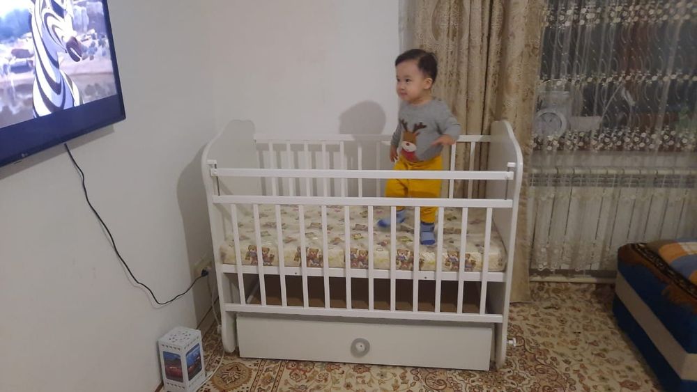 Продам манеж детский