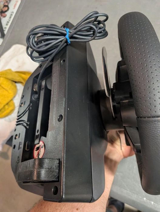Logitech G29 – запазен, в добро състояние