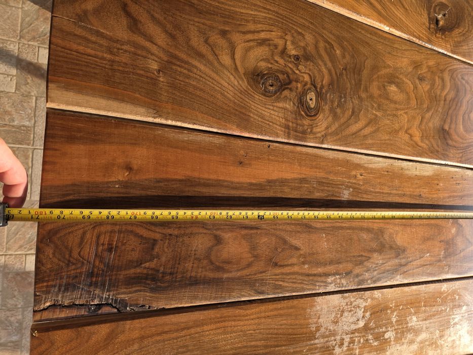 Masa lemn masiv nuc si picioare aluminiu