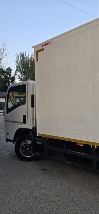 Isuzu reward sng