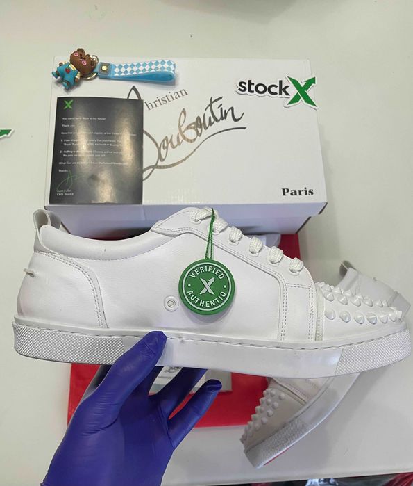 ELEGANT Louboutin Red Bottoms Low White с шип (от/до 40-44 номер) LUX