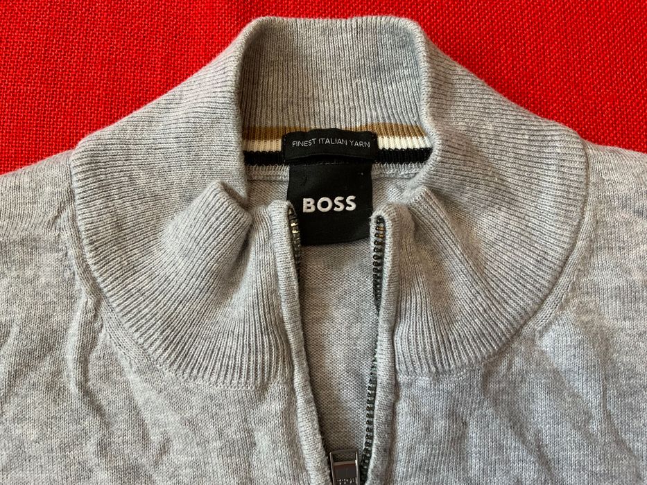 Hugo Boss-оригинална блуза с-м размер
