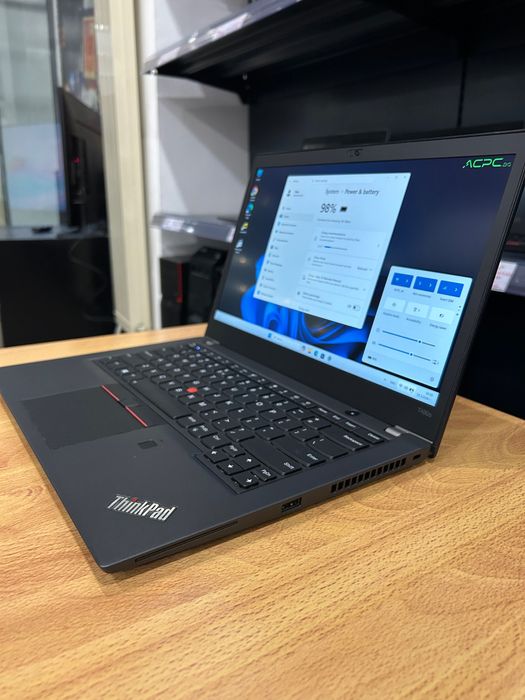 Като нов! Лаптоп Lenovo T480s i7/24GB RAM/512GB с 3 мес. гар.!