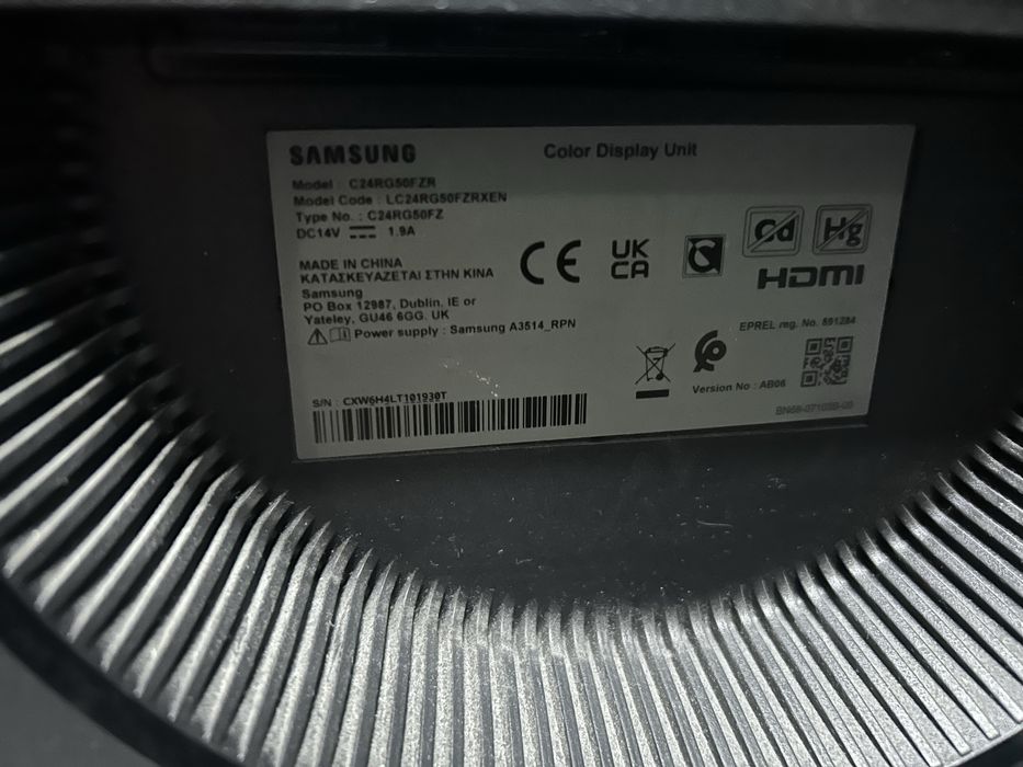 Монитор Samsung C24RG50FZR