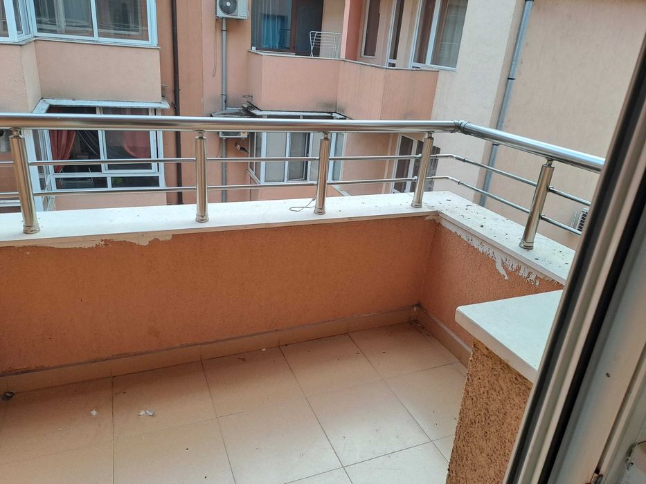 ДВУСТАЕН апартамент, Македония