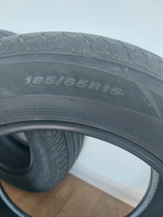 Продам резину 185/65/15