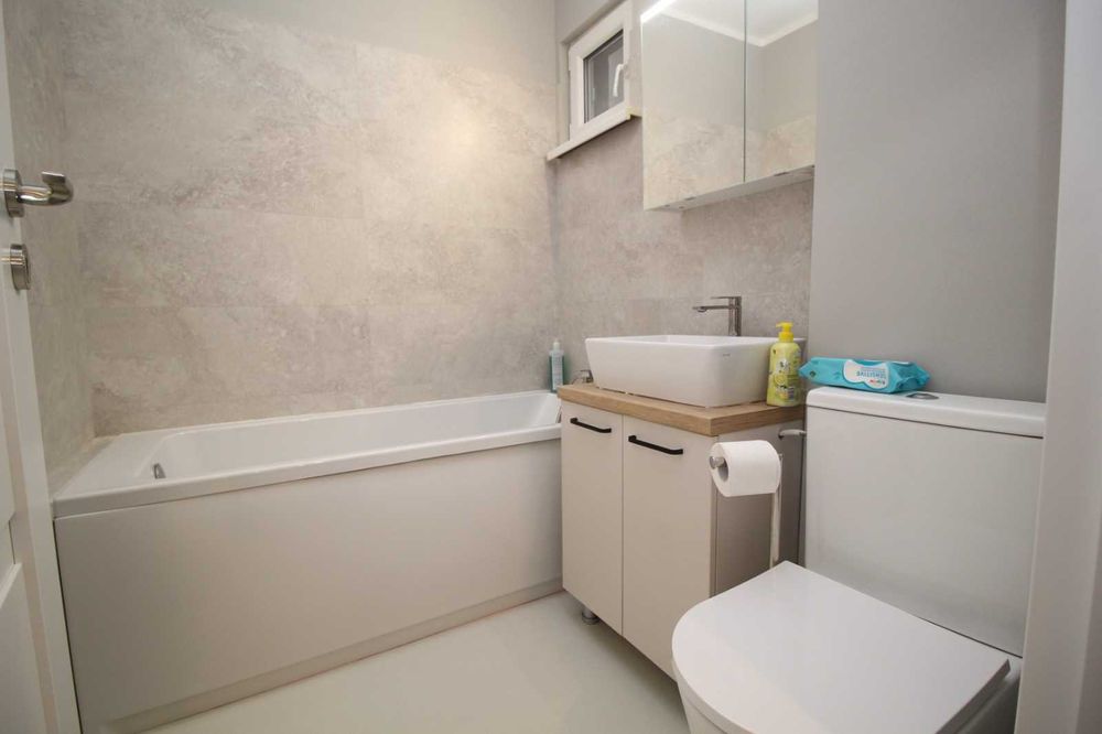 Inchiriez apartament Piata Drumul Taberei