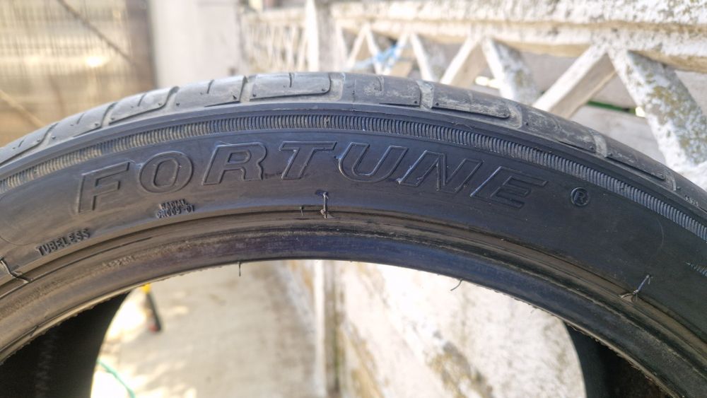 Vand anvelope  295/35 R21