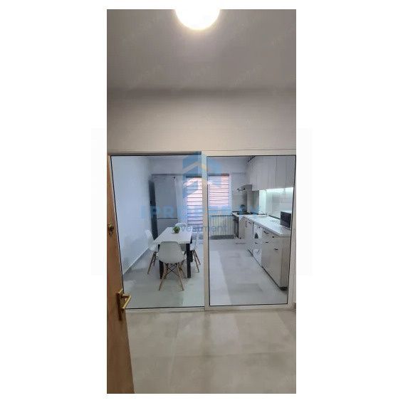 Decebal | 2 Camere | Parcare | Etaj 6/8  | Renovat |