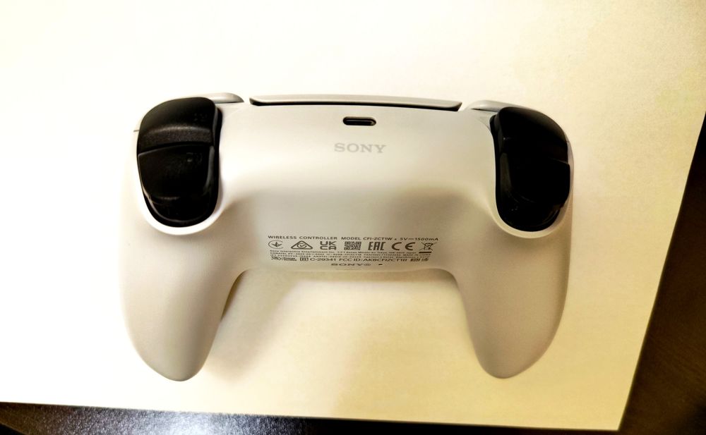 Sony PS 5 controller ,