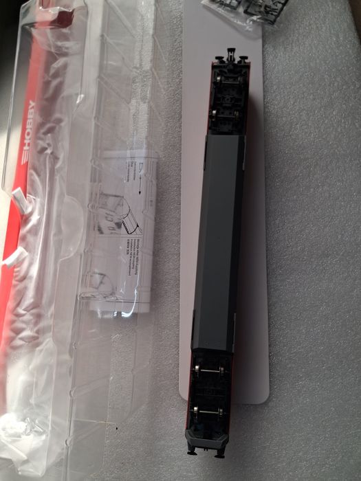 Piko vagon etajat cu post de conducere scara H0