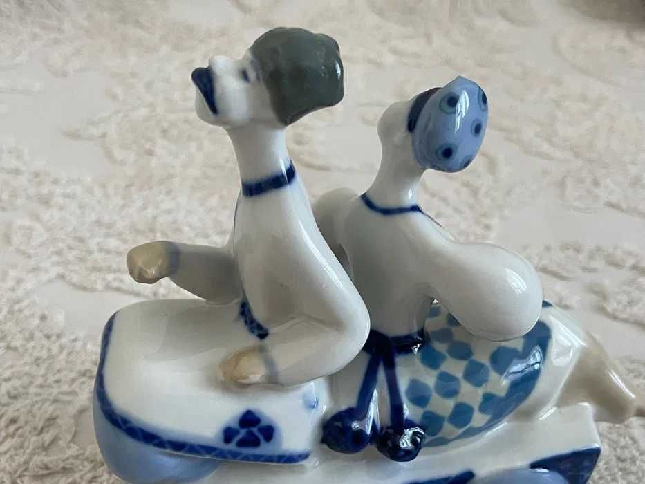 Фарфор. Фарфоровые статуэтки. Статуетка. Куда едешь