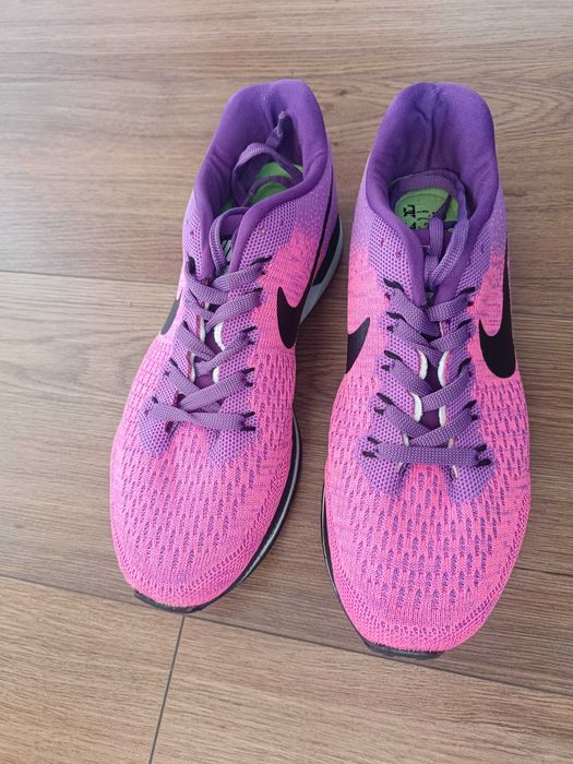 Маратонки Nike - отлични