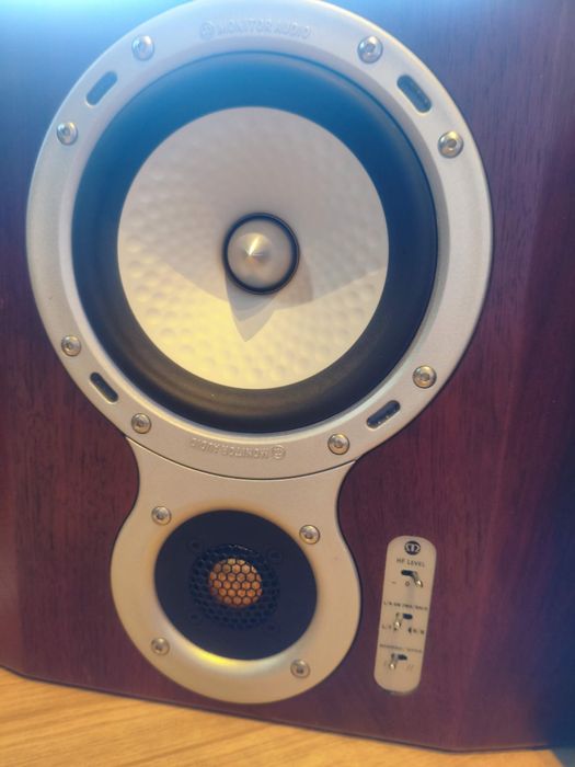 Boxe Monitor Audio gold signature gsfx