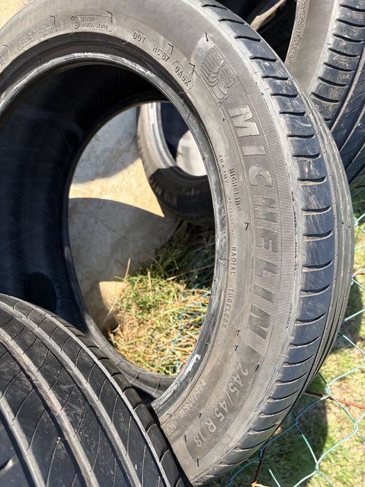 Продавам 4 бр. летни гуми Michelin Primacy 4 – 245/45 R18