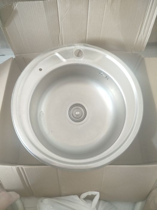 Раковина в хорошем состоянии