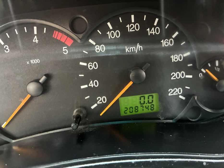 FORD Focus 2003 — imagine 5