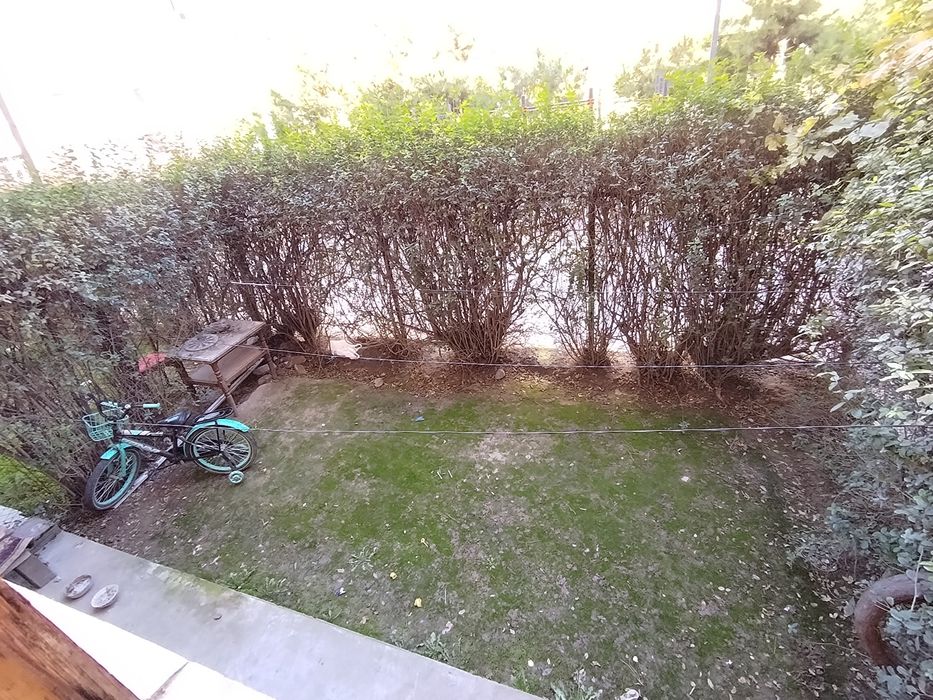 Dom(kvartira) sotiladi (2 xona)