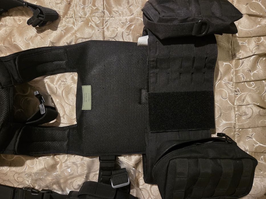Echipament airsoft negru