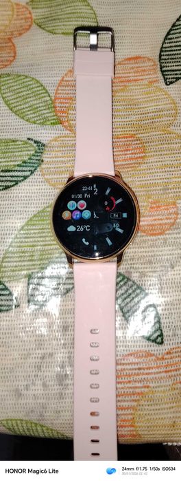 Чисто нов дамски смарт часовник Kenoeestar