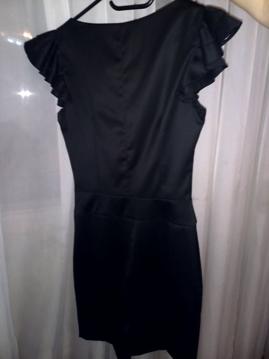 Чёрное мини платье