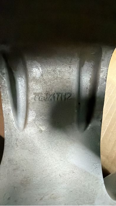 Диски R17 ET30 стояди на прадо 120