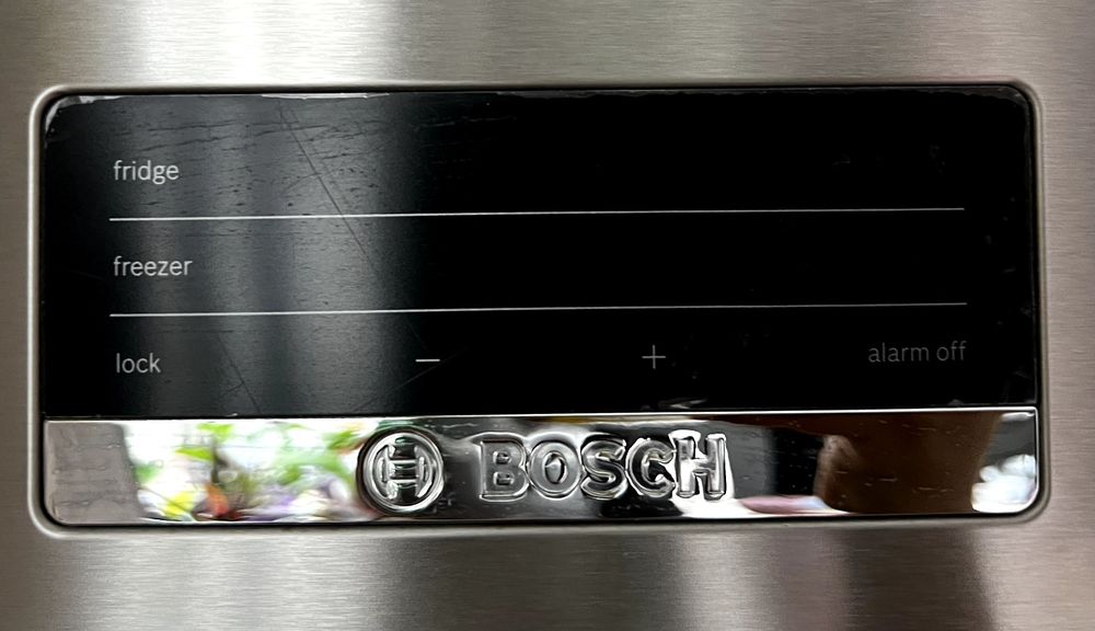 Холодильник Bosch KGN39XI30U серый