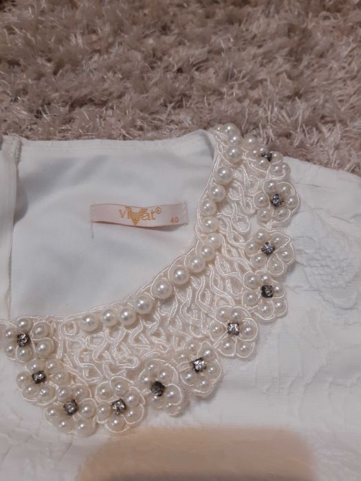 Rochie ocazie eleganta cu perlute la guler, marimea 40
