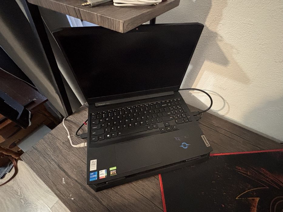 Laptop lenovo ideapad gaming 3. Negociabil.Nvidia geforce rtx 3050
