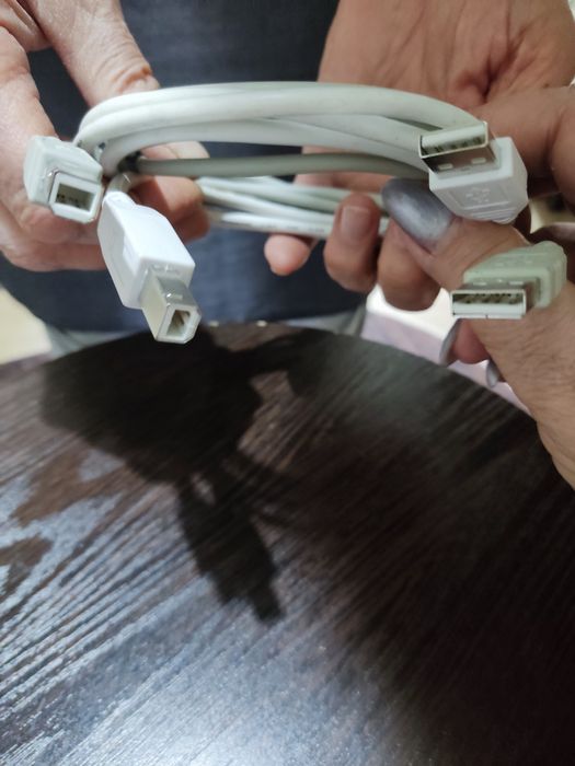 Кабели SCSI и интерфейсный для связи с компьютером