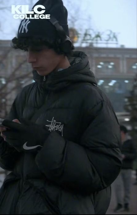 Пуховик stussy дутый с капюшоном