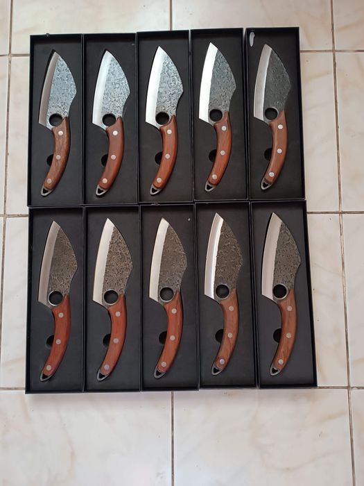 Vand sataruri si baionete