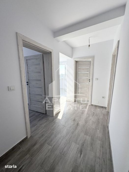 Apartament cu 2 camere decomandat bucatarie inchisa in zona Planetelor — fotografia 1