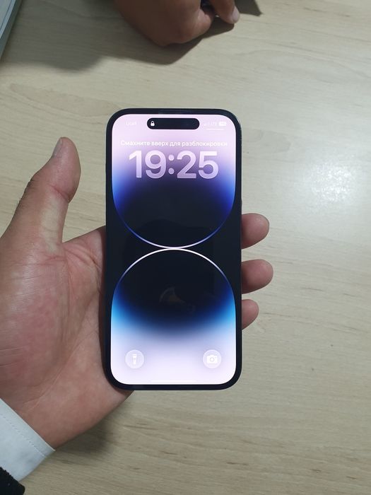 Aphone 14 pro сотилади идеал холатда хеч қанде айиби ёқ  нархи 600$