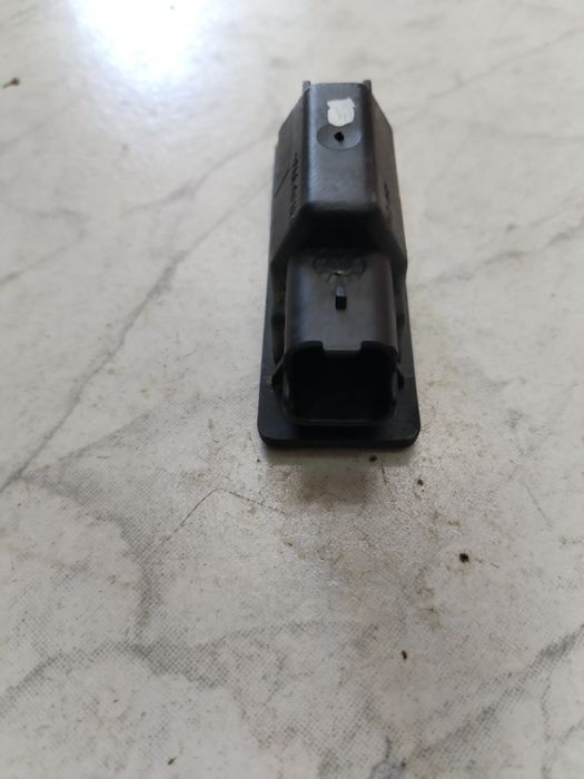 Плафон регистрационен номер за CITROEN C4 1.4 i 16V 88 hp