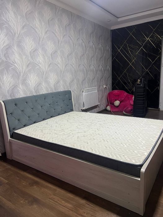 Кровать с механизмом